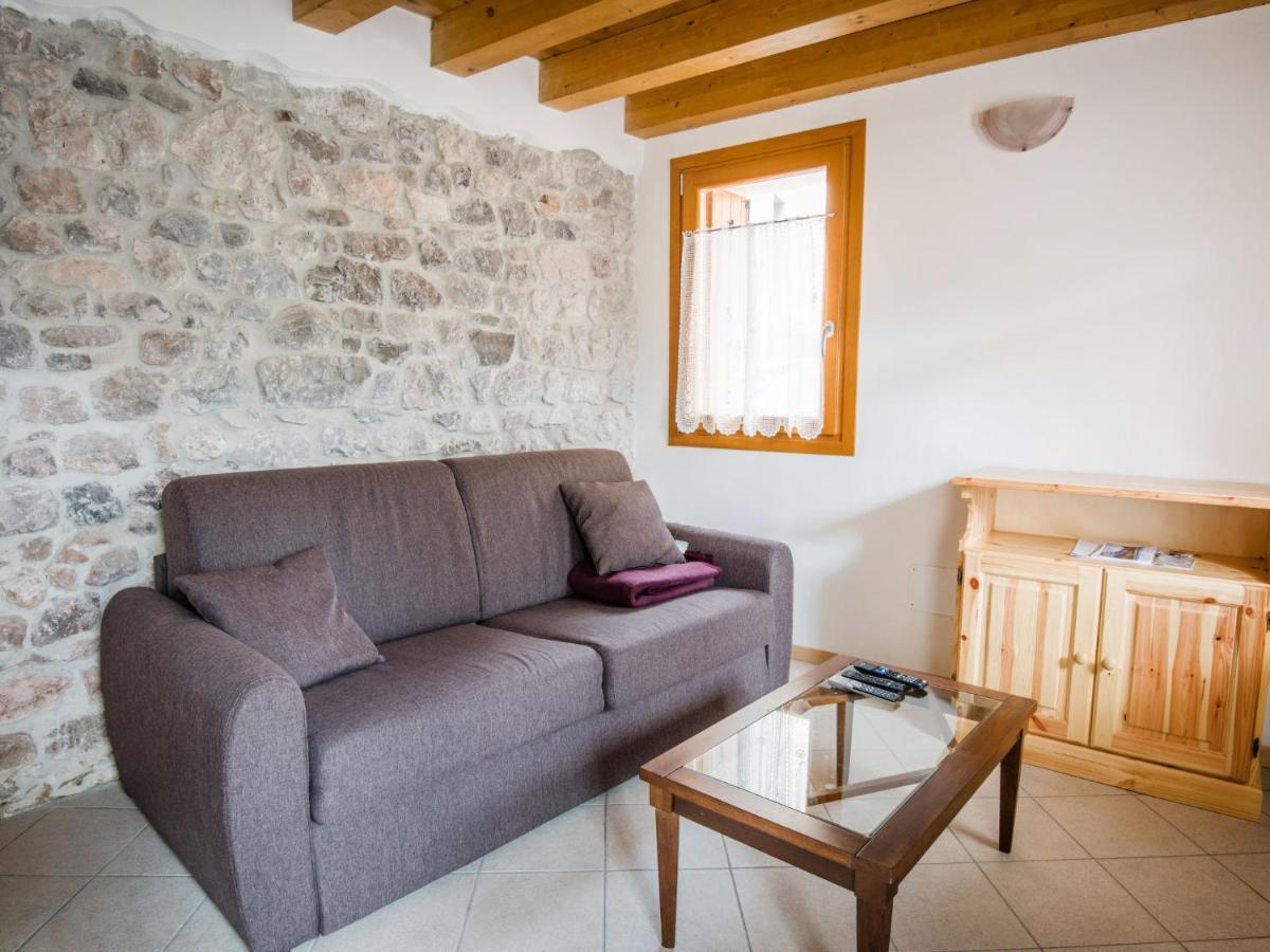 Holiday Home Albergo Diffuso - Cjasa Paron Cilli By Interhome บาร์ชิส ภายนอก รูปภาพ