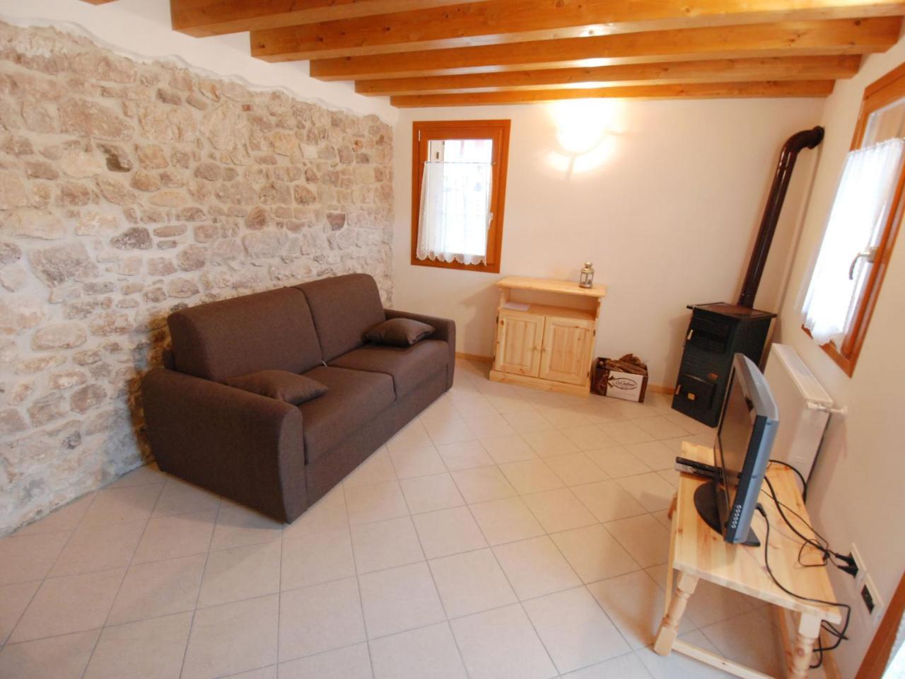 Holiday Home Albergo Diffuso - Cjasa Paron Cilli By Interhome บาร์ชิส ภายนอก รูปภาพ
